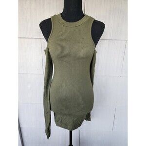 Nophat Medium/Large Stretchy Longsleeve Green Top Cold Shoulder